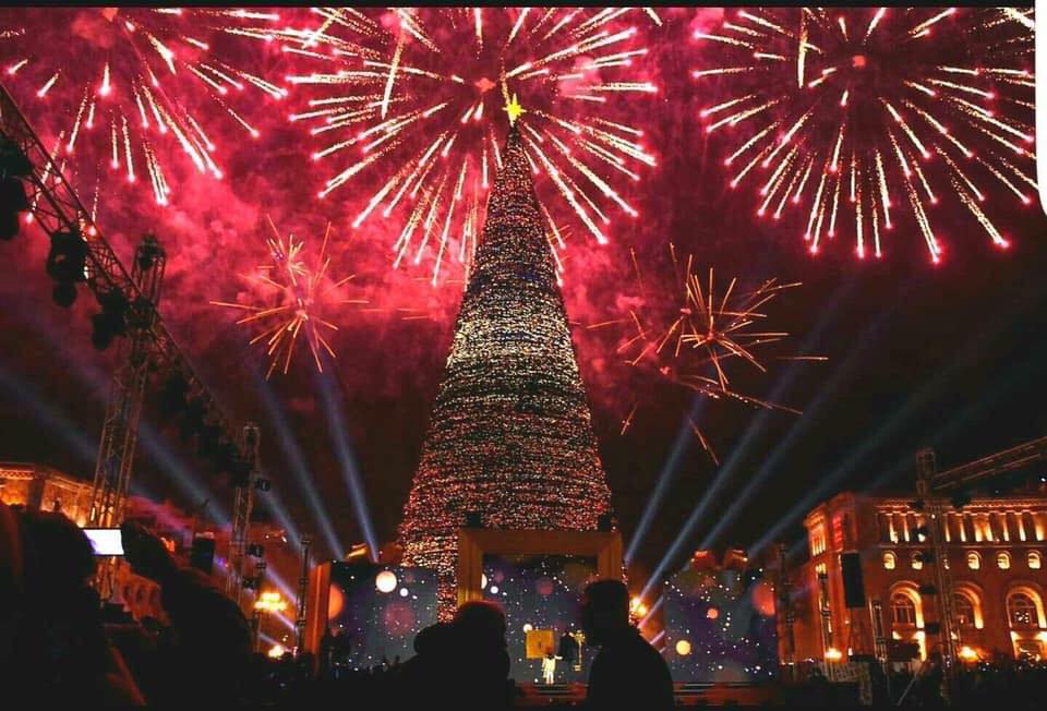 18 ամենագեղեցիկ տոնածառերն աշխարհում, որոնք կցանկանաք տեսնել