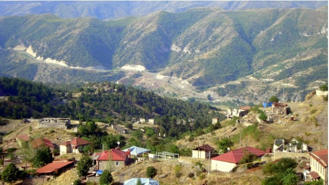 Ռուս խաղաղապահները լրագրող Ժիրայրին արգելել են մուտք գործել Արցախ․ տեսանյութ