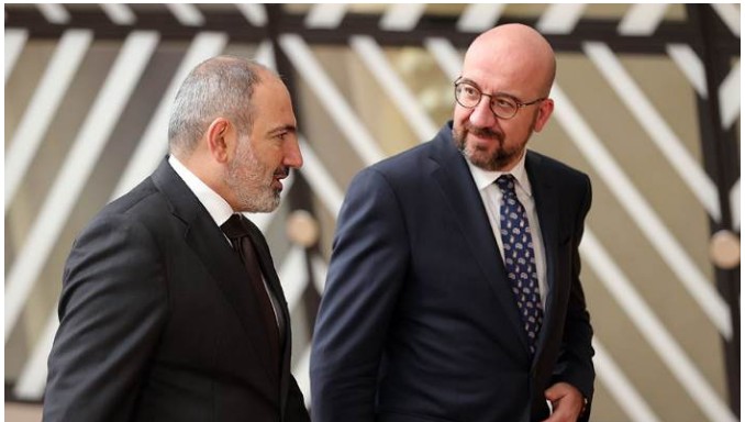 «ԵՄ-ն կկանգնի Ուկրաինայի ժողովրդի կողքին»․ հայտարարել է Շառլ Միշելը․ «Իսկ Լեռնային Ղարաբաղի ժողովո՞ւրդը»․ նրան հարց է ուղղել Մարուքյանը