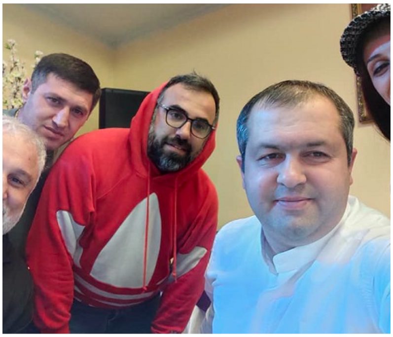 «Հայաստան հիմա դու տկար ես, ես էլ բռնեցի պանդխտության ուղին»․ Արթուր Բարսեղյան
